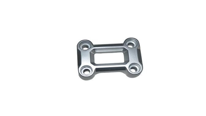 ÜST TABLA KELEPÇESİ ÜST (VELOCE150)