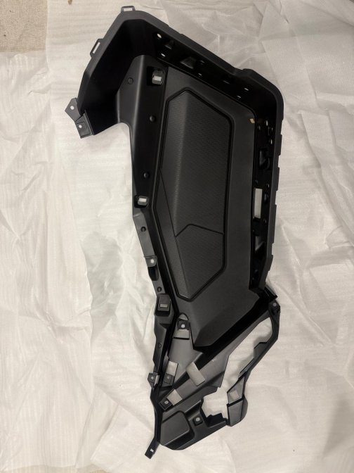 ÖN BASAMAK PLASTİĞİ SAĞ (REALE125)ATR125 - ATR125 - REALE125-X