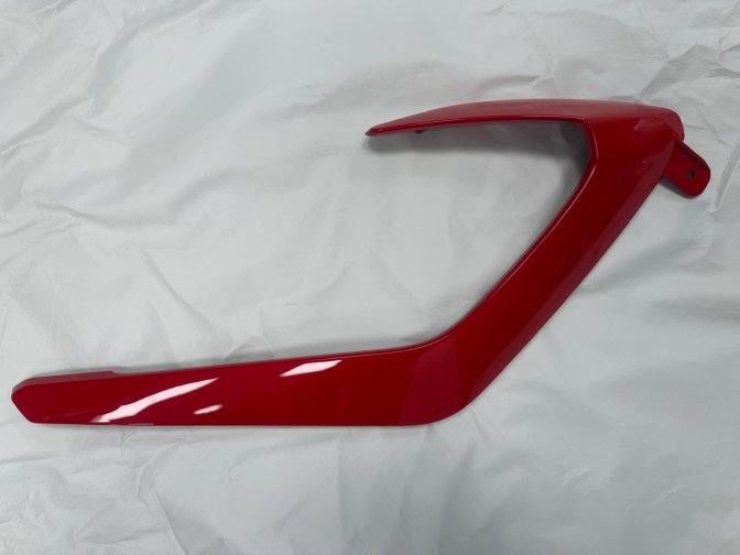 İÇ DİZLİK DEKORU SAĞ KIRMIZI (SRK125-R)