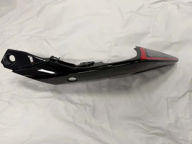 ARKA YAN PANEL SOL SİYAH (SRK125-R)