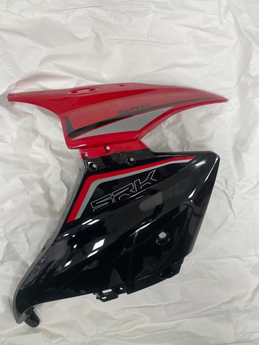 ÖN FAR PANELİ DEKORU SAĞ KIRMIZI (SRK125-R)SRK250-RS