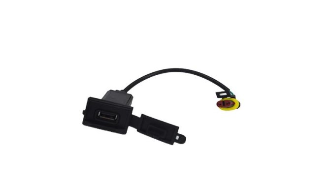 USB GİRİŞİ (RIVERO125)